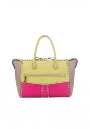 Valentino 2013早春手袋之钮钉系列 当皮革邂逅叛逆玫瑰